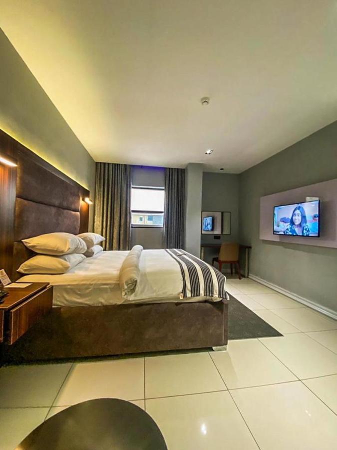 Gravity Hotels By Ace Owerri Εξωτερικό φωτογραφία